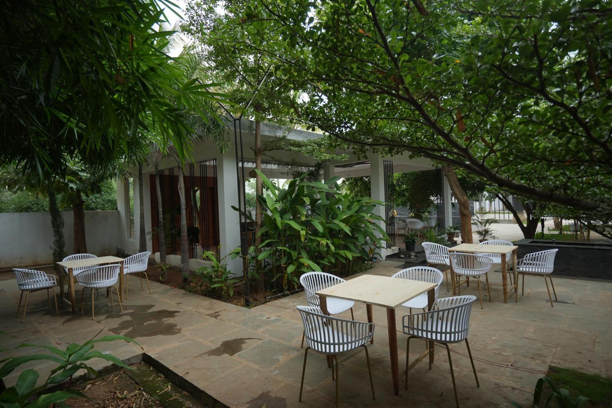 Happy Retreats - Kai Hotel Chik Ballapur ภายนอก รูปภาพ