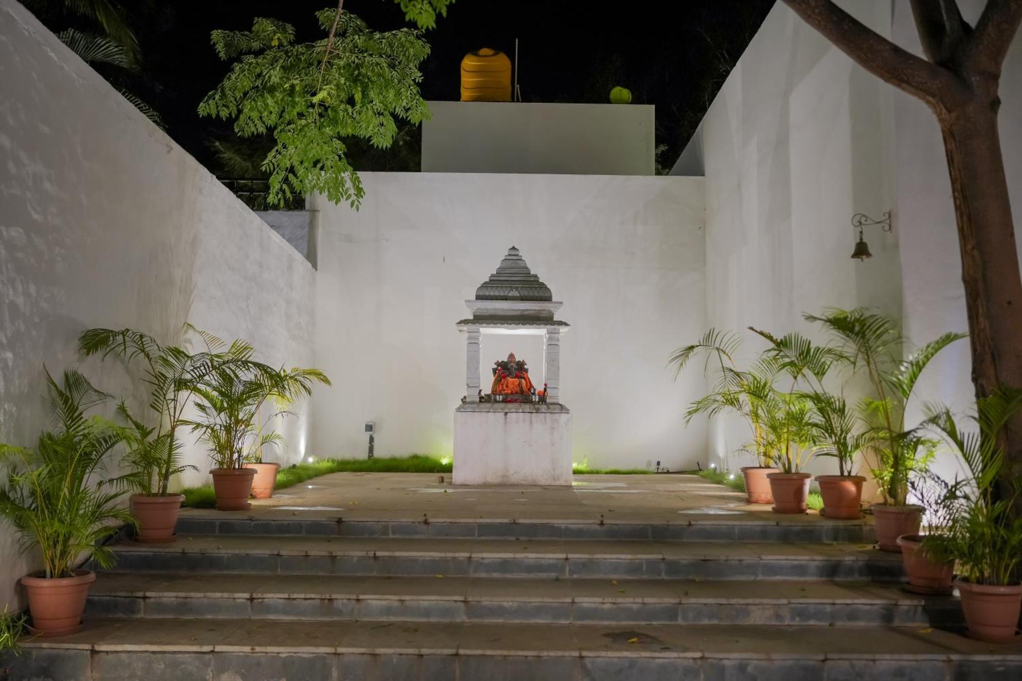 Happy Retreats - Kai Hotel Chik Ballapur ภายนอก รูปภาพ